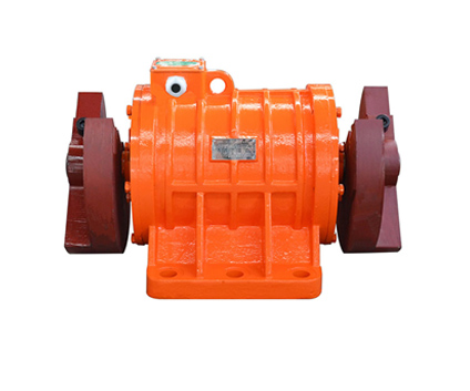 VBH系列頻繁起動(dòng)振動(dòng)電機(jī)